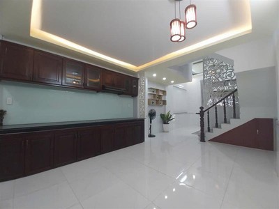 Bán nhà 3 tầng - HXH đường Nguyễn Văn Khối- 4x13m- Gía 6 TỶ TL 4