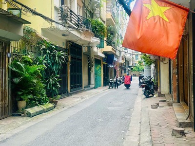 Bán nhà ngõ 49 Huỳnh Thúc Kháng   33m  x 5T. Lô góc   Ô tô đỗ cửa   15.9 tỷ 1