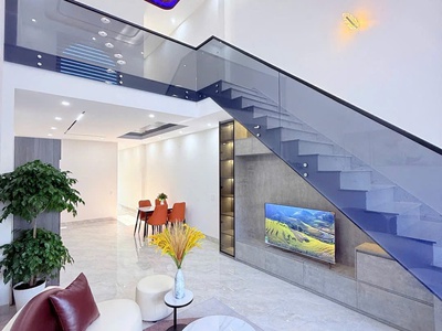  Nhà 2 tầng mới xây Full nội thất Kiệt 3m Trường Chinh, gần Vũ Lăng - Giá chỉ 3.Xx tỷ  0