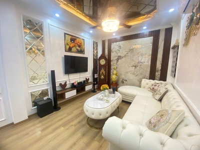 Hiếm  Bán nhà Hoàng Hoa Thám, gần phố gần ô tô   35m  4 tầng giá 8.7 tỷ 1