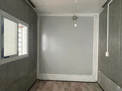 Container văn phòng 10 feet   làm từ vỏ lạnh 3