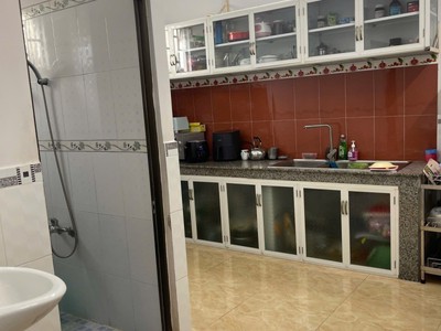 Bán nhà trệt 2 lầu sân thượng 4 pn 4 wc mới đẹp  4.9x11   hẻm thông thoáng 3