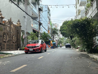 Nhà hiện đại 5 tầng hẻm 36 lê thị hồng ngang 5m 100m2 tặng thang máy vào ở ngay chỉ 19 tỷ 1