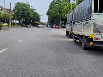 Bán đất 50m  mặt ngõ phố việt hưng   long biên  đất đẹp, vị trí hiếm  giá 8.5 tỷ 2