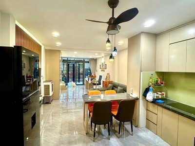 Bán nhà đường 102, tăng nhơn phú a, q.9, tp hcm. dt 56m2, 2 tầng, 2pn. sổ hồng, giá 6.3 tỷ. 2