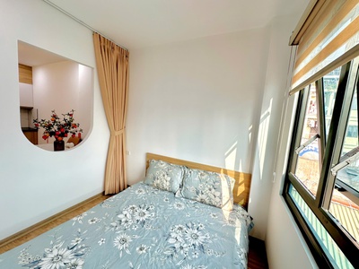 Cho thuê 1pk 1ngủ đẹp thoáng cửa sổ giá rẻ tại 110 trần duy hưng 2
