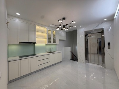 Bán nhà nguyễn chính, hoàng mai, gara oto, thang máy, kinh doanh, 40m2, 10.3 tỷ ctl 2