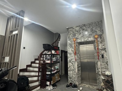 Nhà đẹp tây hồ - lạc long quân, dt65m2, mt4.5m, 7 tầng, gara ôtô, ôtô đỗ cửa ngày đêm 1