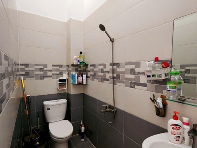 Nhà 3 tầng hxh 141 tám danh phường 4 quận 8 4