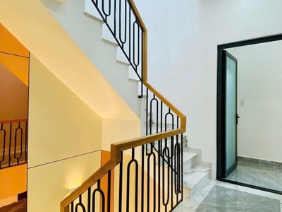 Căn hộ dịch vụ 5 tầng có hầm và thang máy, đường tô hiến thành, quận 10, 94.5m    giá 18.5 tỷ. 1