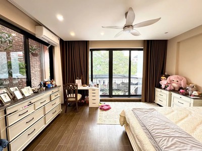 Phố ngọc thụy 115m2, 5t, mặt tiền 6m, gara ô tô, full nội thất, an cư xứng tầm - 23 tỷ 2