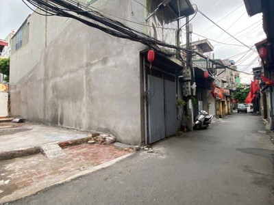 Bán đất đẹp trung tâm đức giang   long biên  75m    mặt tiền 4.9m   giá 10.9 tỷ  tl 4