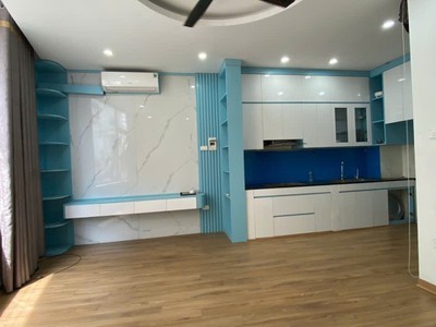 Bán nhà 5 tầng mới xây   trục nguyễn văn linh, long biên   ô tô vào nhà 1