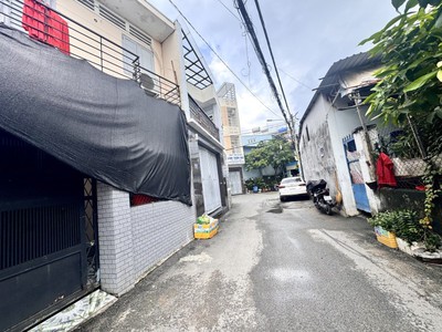 Bán nhà 2 tầng linh trung thủ đức   hẻm xe hơi gần hoàng diệu 2   đh ngân hàng   sổ riêng, 40m , 0