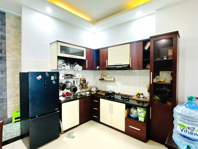 Cực hiếm  nhà 3 tầng btct linh đông   58m  hẻm xe hơi, giá chỉ 5.6 tỷ, gần phạm văn đồng   sổ riêng. 2