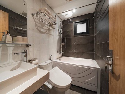 Bán nhà dòng tiền mt trần văn quang, phường 10, tân bình  5x18  20pn 3