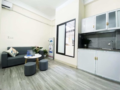 Bán nhà khâm thiên, đống đa. dt 48m2 x 6 tầng, 9 pn, sổ đỏ. giá 11.7 tỷ. 1