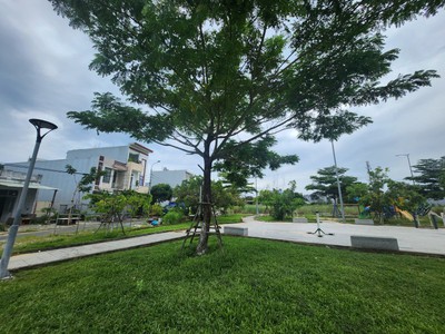 Mặt tiền hỏa sơn view công viên, kề sông, cạnh biển, 5x20m, 4.x tỷ 4