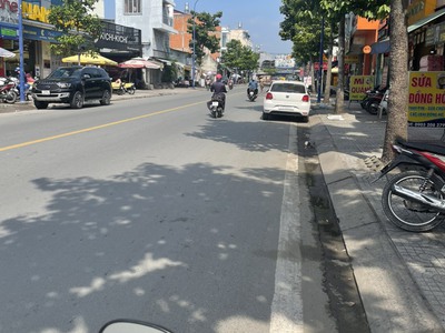 Bán nhà mặt tiền 35x79m giá 115 tỷ đường lê thị hà 2