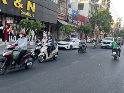 Bán nhà mặt tiền đường nguyễn ảnh thủ, 32x50m giá 175 tỷ tl, q12 0