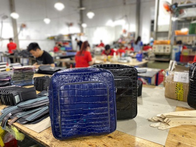 Nhập sỉ đồ da thật   GIía xưởng tận gốc chỉ có tại XTC 3