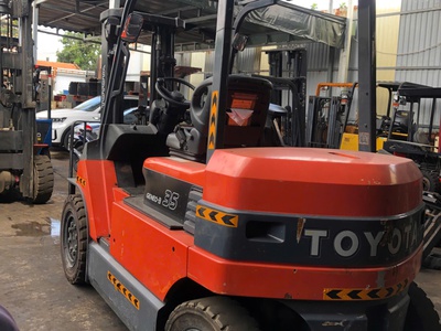 Xe nâng hàng trong kho hiệu xuất tăng gấp 5 lần 0