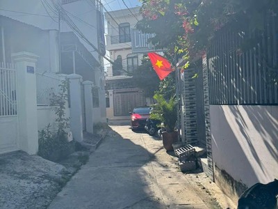 Bán nhà cấp 4 đường hẻm lương đình của nha trang khánh hoà 0