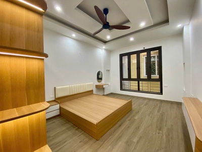 40m ra ô tô tránh - trần duy hưng 38m2- 5tầng - nhỉnh 9tỷ nhà mới đẹp - nội thất sịn 2