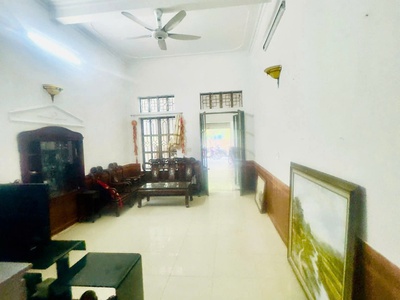 Cho thuê nhà riêng Thư Trung , Đằng Lâm , Hải An . Ô tô đậu trong nhà , full nội thất . Gia đình , c 0