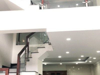 đối diện vạn phúc city   nhà 3 tầng 1 tum   ô tô vào tận nhà 1