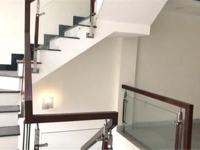 đối diện vạn phúc city   nhà 3 tầng 1 tum   ô tô vào tận nhà 3