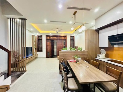 Bán nhà dòng tiền,cầu giấy,hn. 2