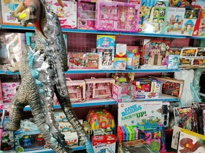 Cần sang lại mặt bằng kinh doanh đồ chơi trẻ em 1