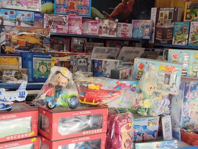 Cần sang lại mặt bằng kinh doanh đồ chơi trẻ em 3