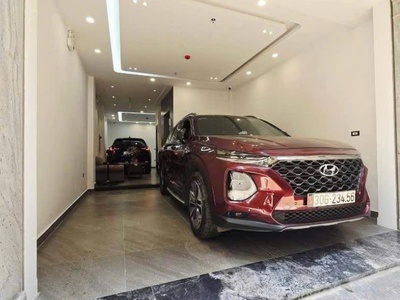 Siêu phẩm gara ô tô, thang máy- ngoại giao đoàn/ xuân đỉnh- dt 60m2x 5 tầng- mặt ngõ ô tô tải- kinh 1