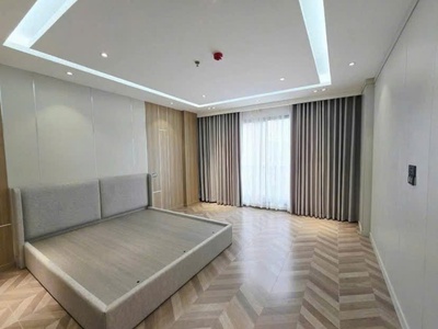 Siêu phẩm gara ô tô, thang máy- ngoại giao đoàn/ xuân đỉnh- dt 60m2x 5 tầng- mặt ngõ ô tô tải- kinh 3