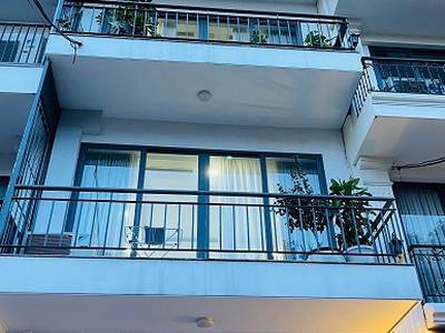 Bán nhà tây hồ phân lô, 3ô tô vào nhà, đường 2 ôtô tải tránh nhau, ô tô 16 chỗ ngủ trong nhà. 2