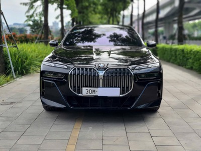 Bán BMW 735i M-Sport sản xuất 2023. Xe Hà Nội cực mới. 0