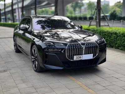 Bán BMW 735i M-Sport sản xuất 2023. Xe Hà Nội cực mới. 1