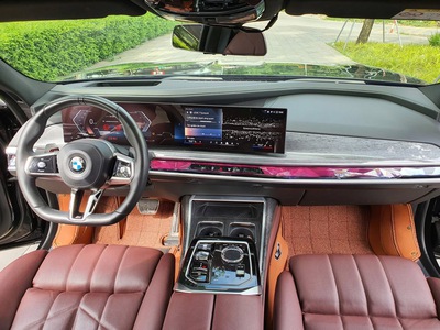 Bán BMW 735i M-Sport sản xuất 2023. Xe Hà Nội cực mới. 9