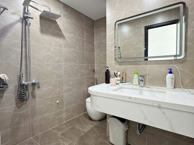 Cần bán 36,8m2 nhà 4 tầng từ tầng 2 xây 40m2/sàn, nhà mặt ngõ 80 Hoa Lâm - Ngay chợ Kinh Doanh 5