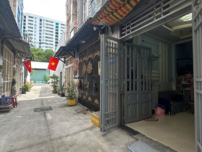 Cần bán nhà 1 trệt 2 lầu đường số 44 Trương Đình Hội P16 Q8 0