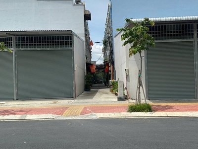 Cần bán nhà 1 trệt 2 lầu đường số 44 Trương Đình Hội P16 Q8 2