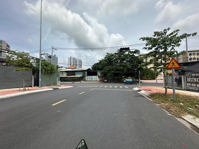 Cần bán nhà 1 trệt 2 lầu đường số 44 Trương Đình Hội P16 Q8 7