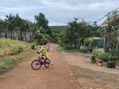 Em cần bán nhanh lô đất đẹp ở Lộc Hưng   Lộc Ninh, Bình Phước  2