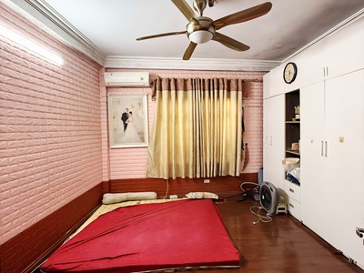 Hiếm, bán nhà Lạc Long Quân ngõ nông, gần ô tô, 46m  5 tầng giá 9.8 tỷ 2