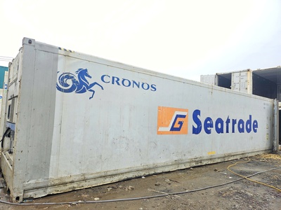 Container lạnh 40 feet   Máy lạnh Daikin Nhật 2012 1