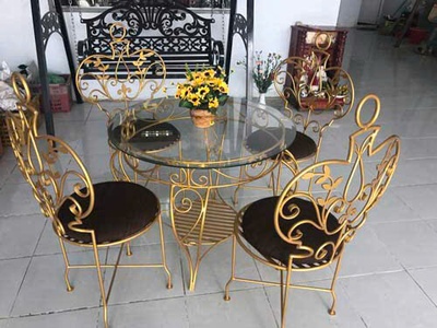 Bàn ghế sắt mỹ thuật đẹp giá rẻ 1