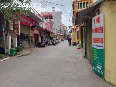 đất đẹp lô góc trục chính đức thượng   hoài đức 0