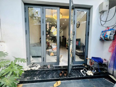 Nhà đẹp ôtô đỗ cửa, ô chờ thang máy, dt58m2, mt4m, 4 tầng, 4p. ngủ, giá 15.5 tỷ 1